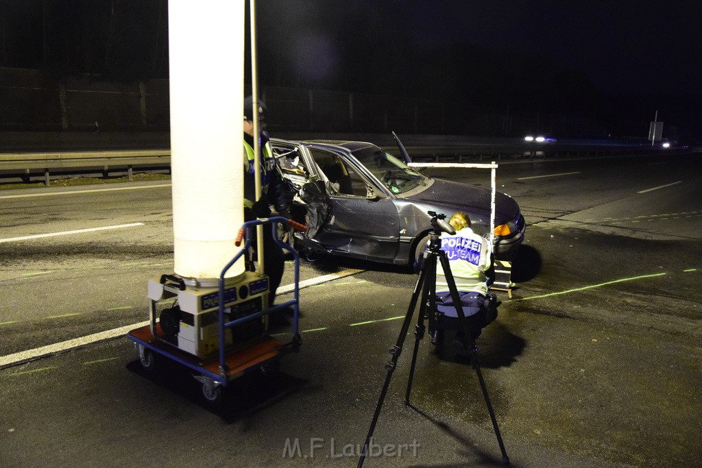 Schwerer VU A 4 Rich Aachen kurz vor AK Koeln Sued P48.JPG - Miklos Laubert